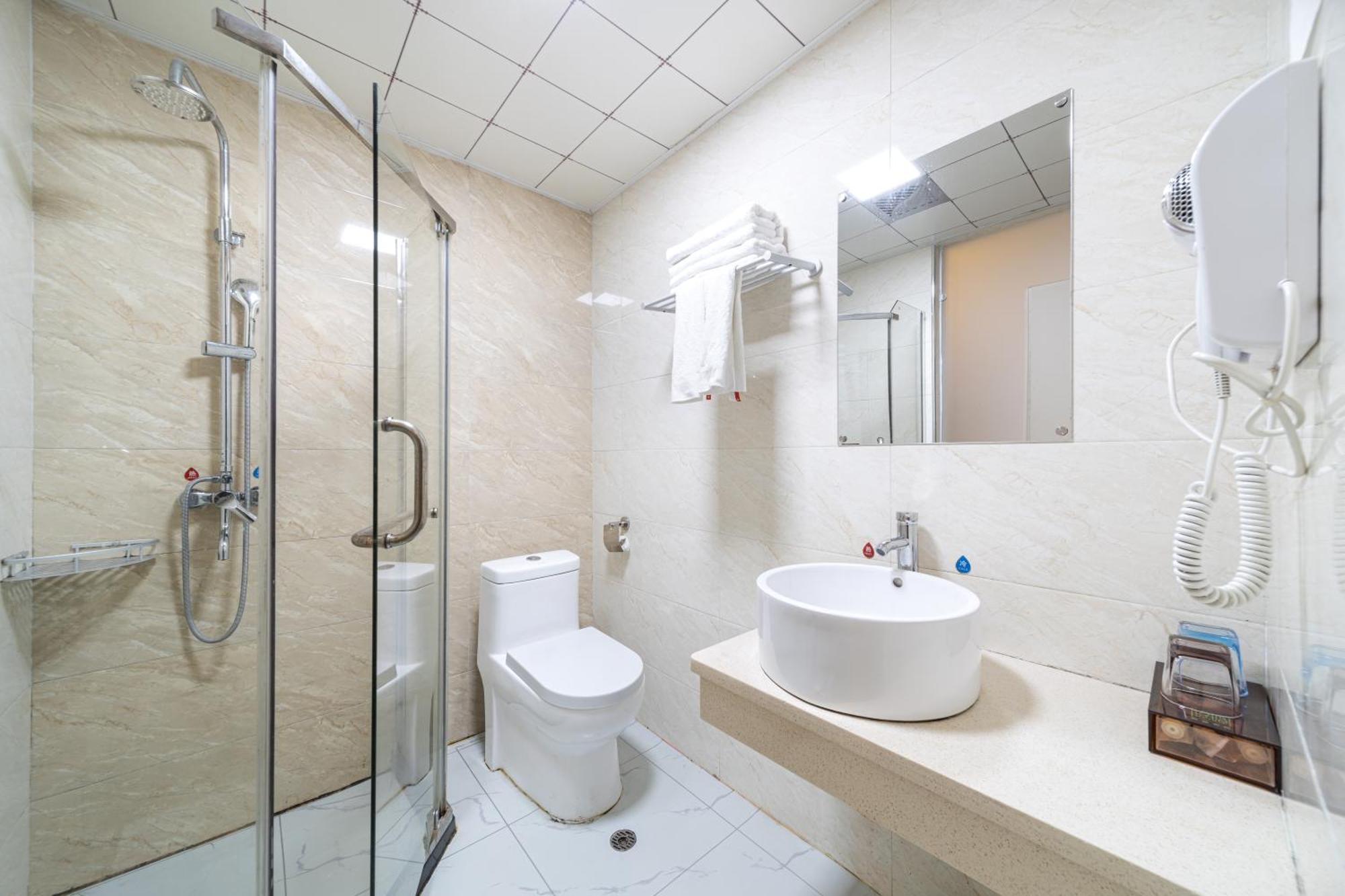 Fenghuang Weijianshan Guesthouse Bagian luar foto